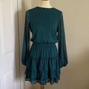 Express Green Tiered Long Sleeve Dress